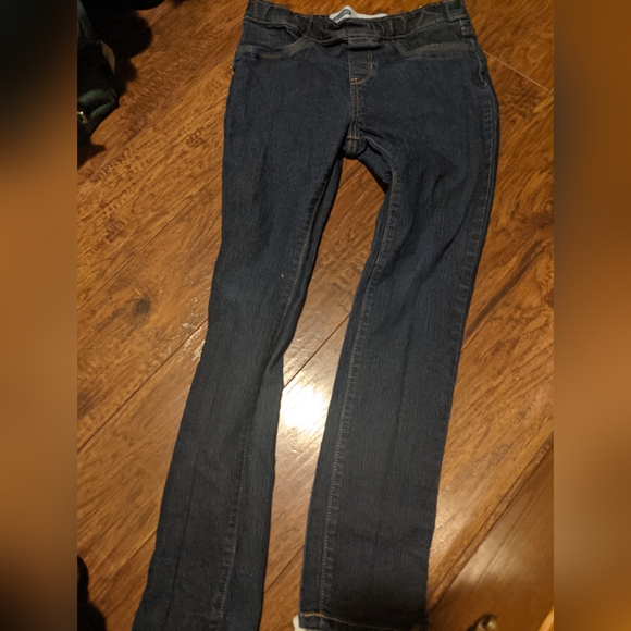 Kids size 14 Old Navy Jeans - Picture 1 of 3
